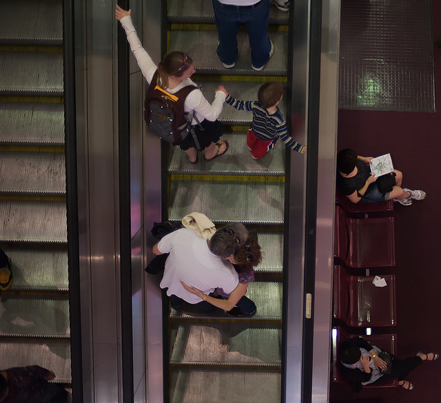 metro_escalator_policy
