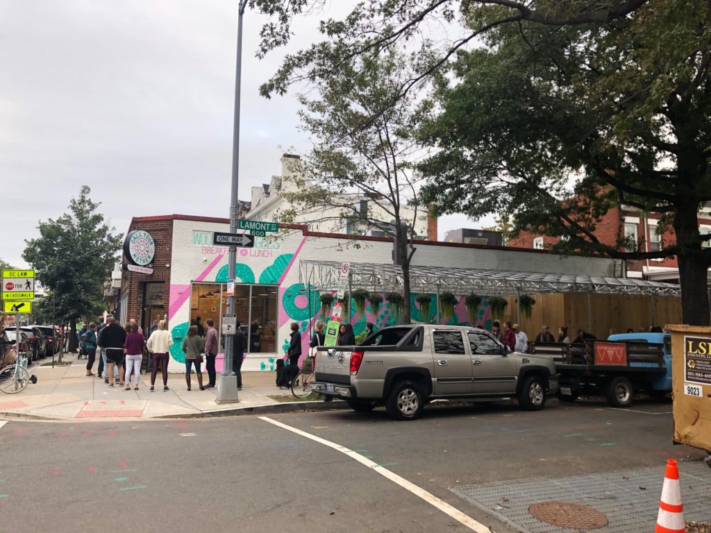 PoPville » “The line at 8:05am”, The Line at 1:30pm