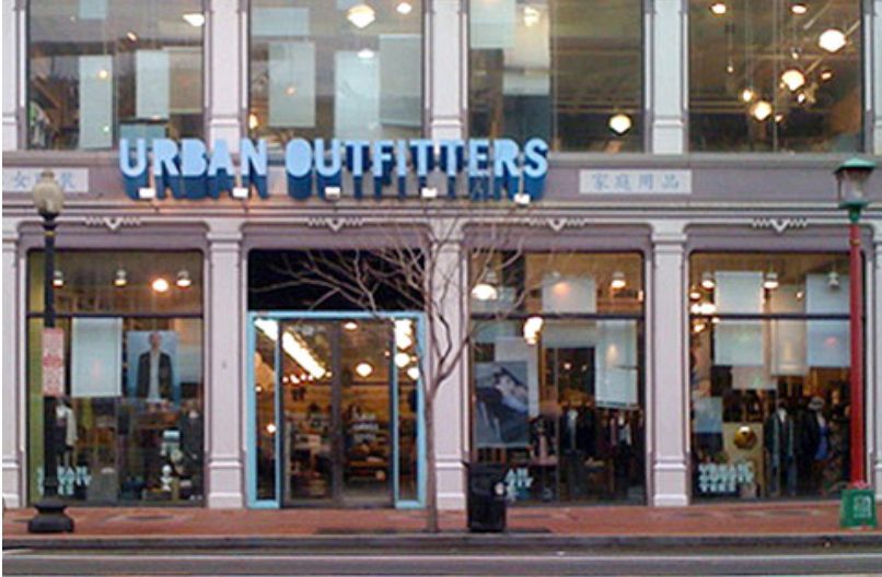 Urban Outfitters has permanently closed in Chinatown - PoPville